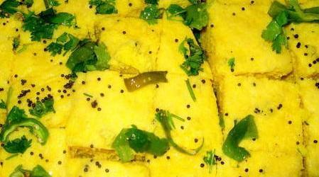 Semolina (Suzi) Dhokla Recipe