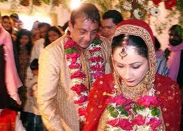 Maanyata, Superstar Sanjay Dutts wife  delivered twins on 21st october2010 