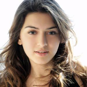 hansika1