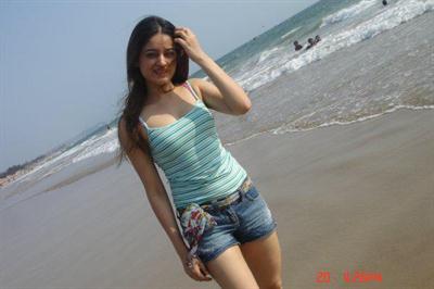 Hot Picture of Mahi Vij actor and dancer